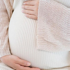 这款芯片的显存、🇮🇨🇪🇸互联带宽、接口以🍫🌨代孕孩子怎么上户口及功耗🔖🇸🇾